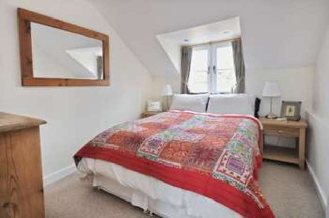  Image of 4 bedroom Cottage to rent in Thame Road Great Haseley Oxford OX44 at Great Haseley Oxford Oxfordshire, OX44 7JF