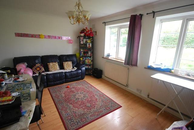  Image of 2 bedroom Flat for sale in South Gardens The Avenue Wembley HA9 at WEMBLEY, HA9 9PG