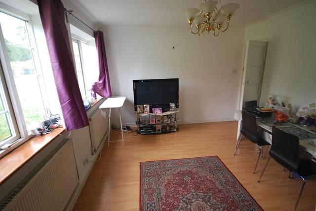  Image of 2 bedroom Flat for sale in South Gardens The Avenue Wembley HA9 at WEMBLEY, HA9 9PG