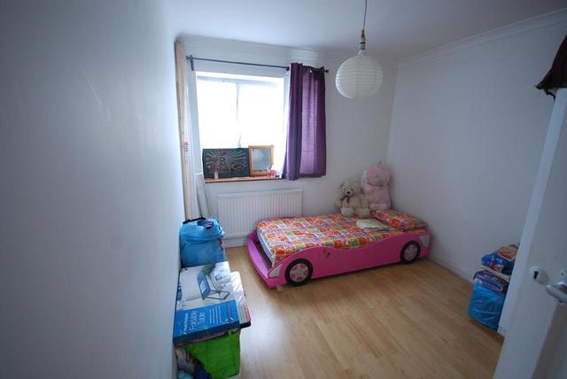  Image of 2 bedroom Flat for sale in South Gardens The Avenue Wembley HA9 at WEMBLEY, HA9 9PG