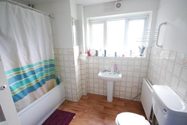  Image of 2 bedroom Flat for sale in South Gardens The Avenue Wembley HA9 at WEMBLEY, HA9 9PG
