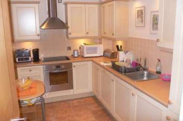  Image of 2 bedroom Flat for sale in Windsor Place Leamington Spa CV32 at Leamington Spa Warwickshire, CV32 5EN