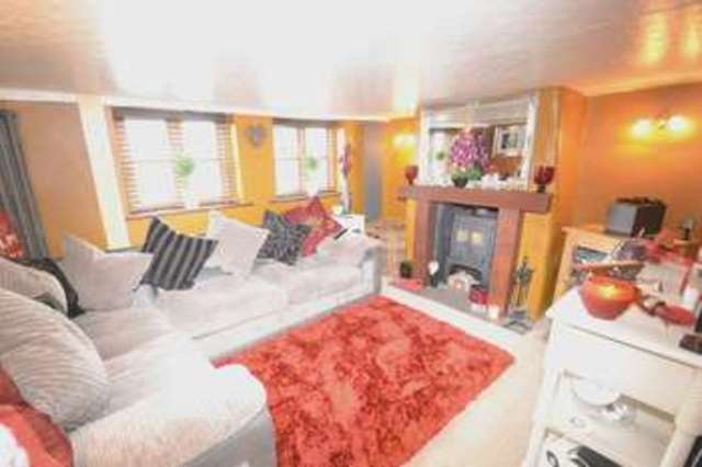  Image of 3 bedroom Detached house to rent in The Green Depden Bury St. Edmunds IP29 at Depden Bury St. Edmunds Depden, IP29 4BY