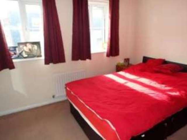  Image of 3 bedroom Terraced house for sale in The Heys Ashton-under-Lyne OL6 at Ashton-Under-Lyne Greater Manchester Hurst, OL6 9BF