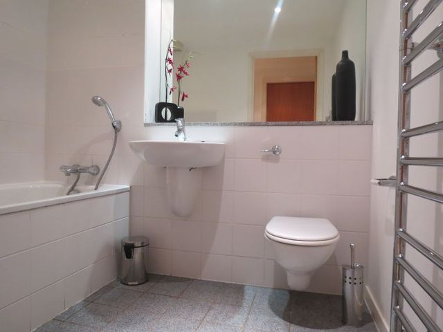  Image of 1 bedroom Apartment to rent in Simpson Street Manchester M4 at 25 Simpson Street  Manchester City, M4 4AS