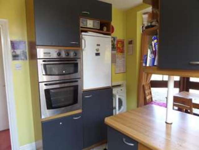  Image of 5 bedroom Detached house for sale in The Meadway Loughton Milton Keynes MK5 at Milton Keynes, MK5 8AN