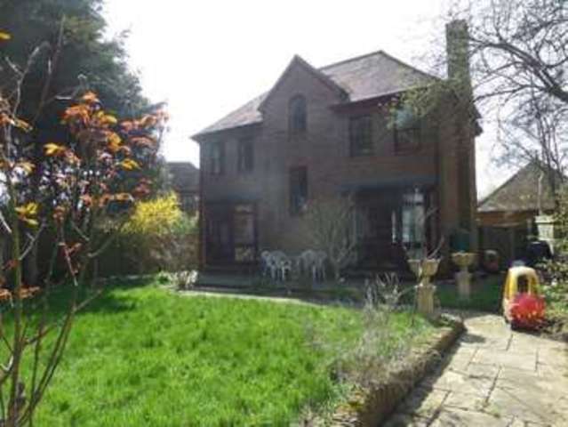  Image of 5 bedroom Detached house for sale in The Meadway Loughton Milton Keynes MK5 at Milton Keynes, MK5 8AN