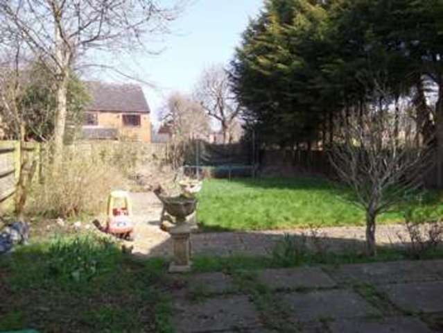  Image of 5 bedroom Detached house for sale in The Meadway Loughton Milton Keynes MK5 at Milton Keynes, MK5 8AN