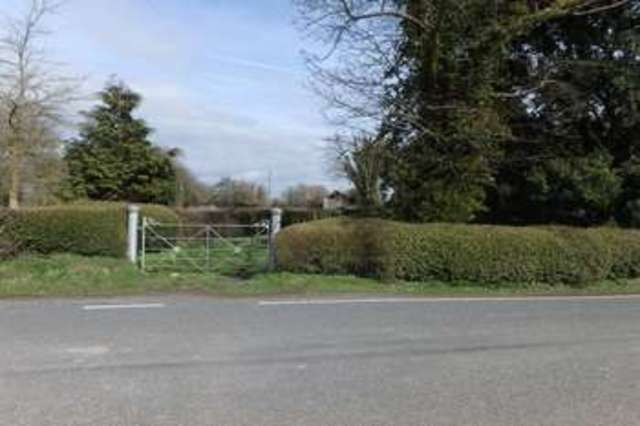  Image of 4 bedroom Detached house for sale in Goldcliff Newport NP18 at Goldcliff Newport, NP18 2AU