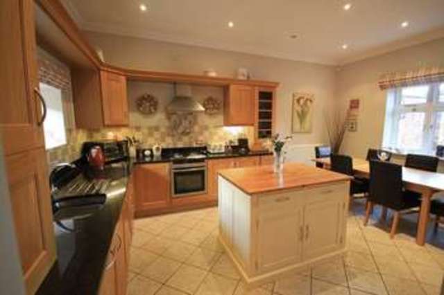  Image of 4 bedroom Detached house for sale in The Mount Whitchurch SY13 at The Mount  Whitchurch, SY13 1GX
