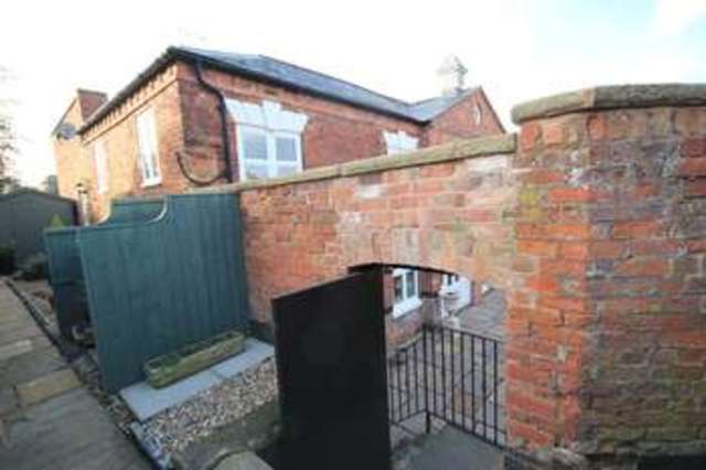  Image of 4 bedroom Detached house for sale in The Mount Whitchurch SY13 at The Mount  Whitchurch, SY13 1GX