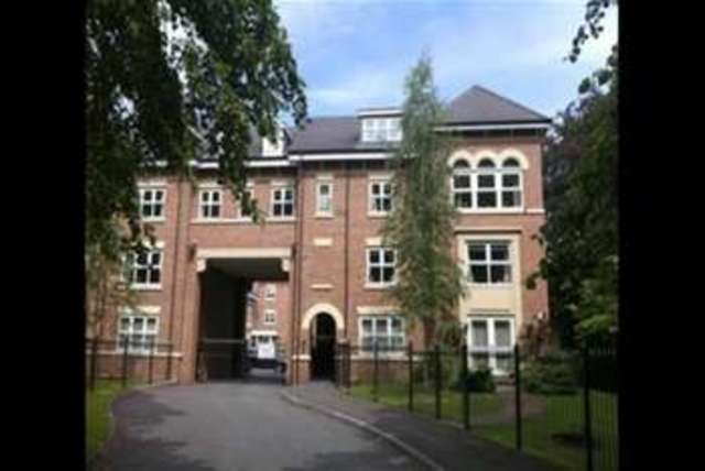  Image of 2 bedroom Flat to rent in The Pines Sale M33 at Sale, M33 3SW