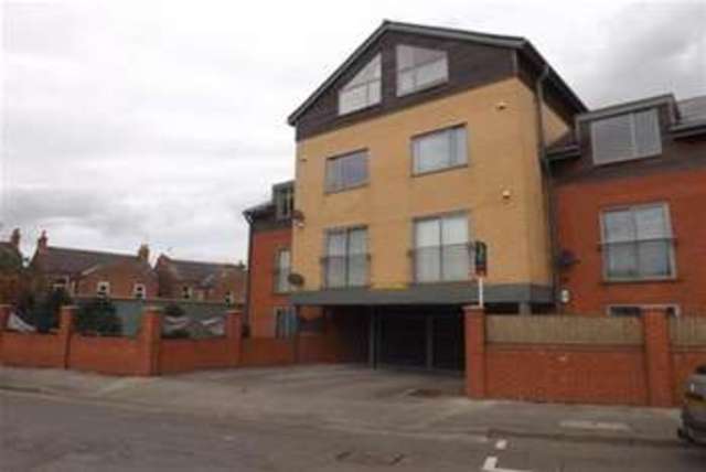  Image of 2 bedroom Flat to rent in Morris Street Netherfield Nottingham NG4 at Nottingham, NG4 2HS