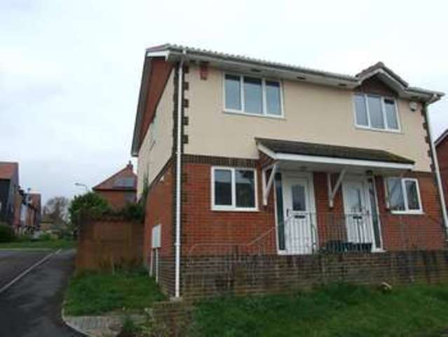  Image of 2 bedroom Semi-Detached house to rent in The Spinney Lytchett Matravers Poole BH16 at The Spinney Lytchett Matravers Poole, BH16 6AS