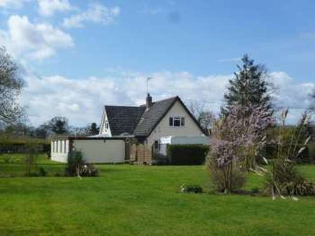  Image of 4 bedroom Property for sale in Thetford Road Fakenham Magna Thetford IP24 at Thetford Road  Fakenham Magna, IP24 2QX
