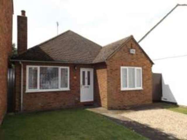 Image of 2 bedroom Bungalow for sale in Thompson Street New Bradwell Milton Keynes MK13 at New Bradwell Milton Keynes New Bradwell, MK13 0EF