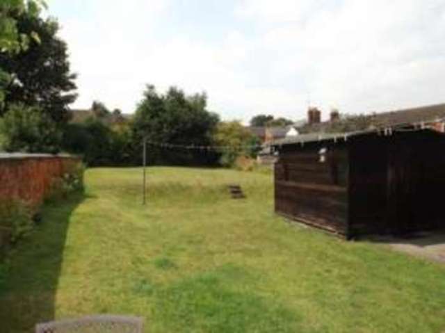  Image of 2 bedroom Bungalow for sale in Thompson Street New Bradwell Milton Keynes MK13 at New Bradwell Milton Keynes New Bradwell, MK13 0EF