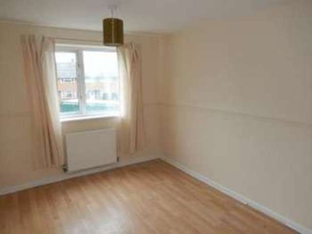  Image of 3 bedroom Maisonette to rent in Tidenham Road Ely Cardiff CF5 at Tidenham Road Caerau Cardiff, CF5 5EF