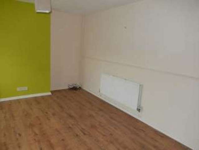  Image of 3 bedroom Maisonette to rent in Tidenham Road Ely Cardiff CF5 at Tidenham Road Caerau Cardiff, CF5 5EF