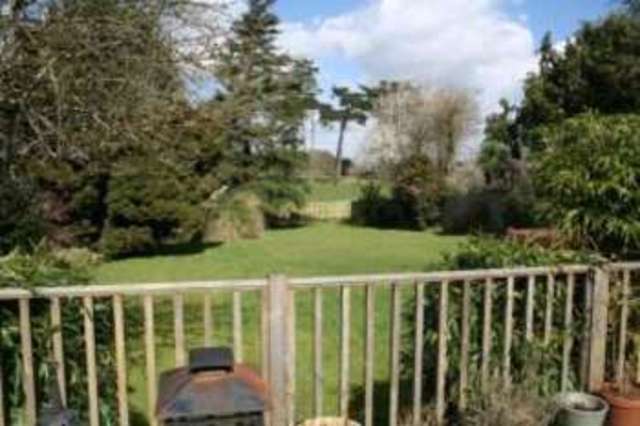  Image of 5 bedroom Bungalow for sale in Common Lane Titchfield Fareham PO14 at Titchfield Fareham Titchfield, PO14 4BU