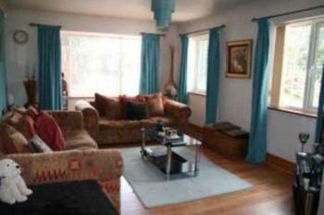  Image of 5 bedroom Bungalow for sale in Common Lane Titchfield Fareham PO14 at Titchfield Fareham Titchfield, PO14 4BU