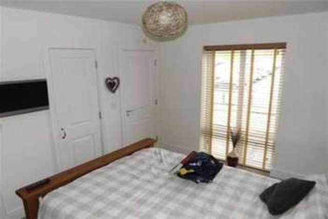  Image of 4 bedroom Property to rent in Summer House Terrace Yeovil BA20 at Yeovil, BA20 1NL