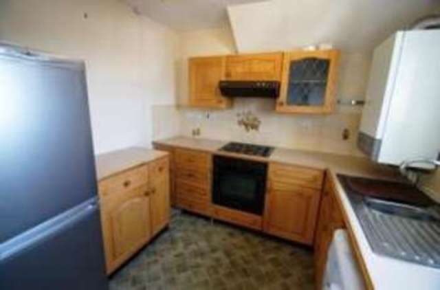  Image of 1 bedroom Retirement Property for sale in Tulip Court North Parade Horsham RH12 at North Parade Horsham Horsham, RH12 2RL