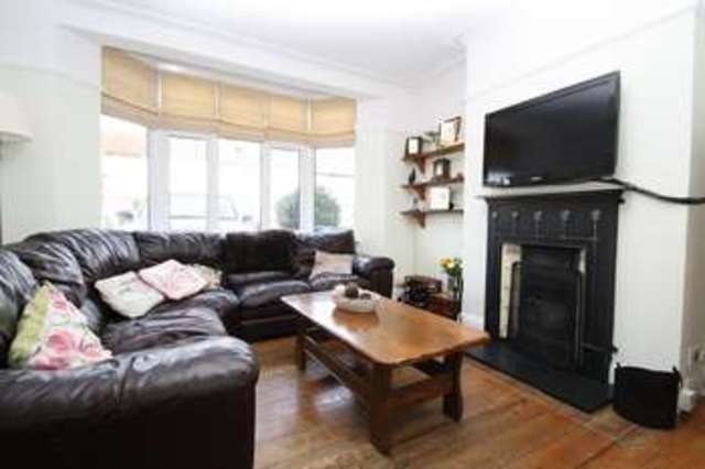  Image of 3 bedroom Property for sale in Ulster Gardens London N13 at Ulster Gardens London London, N13 5DP