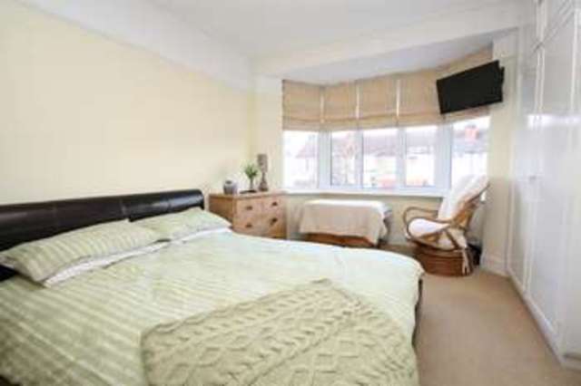  Image of 3 bedroom Property for sale in Ulster Gardens London N13 at Ulster Gardens London London, N13 5DP