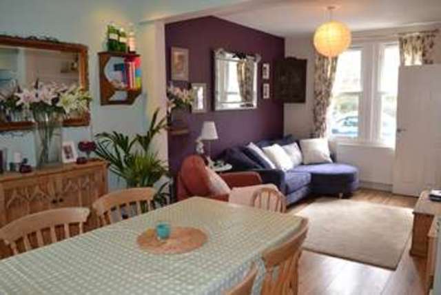  Image of 3 bedroom Terraced house for sale in Union Lane Chesterton Cambridge CB4 at Union Lane  Cambridge, CB4 1QB