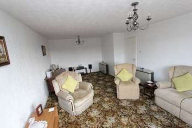  Image of 1 bedroom Flat for sale in Wilton Road Shirley Southampton SO15 at Wilton Road Upper Shirley Southampton, SO15 5RU