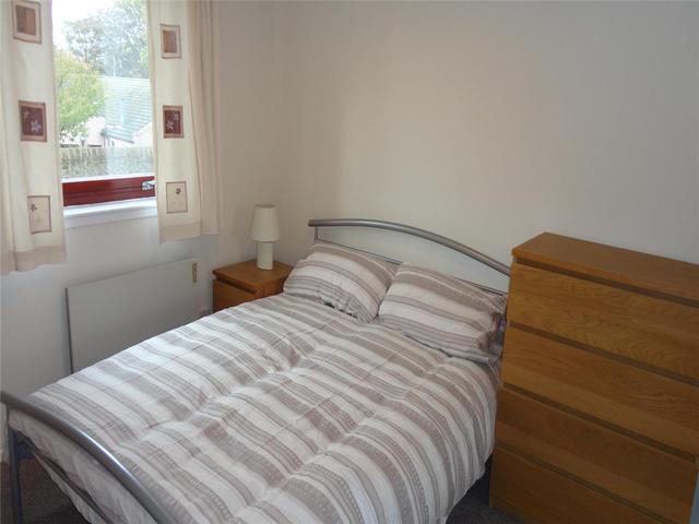  Image of 2 bedroom Flat to rent in Urquhart Terrace Aberdeen AB24 at City Centre Aberdeen Aberdeen, AB24 5NJ