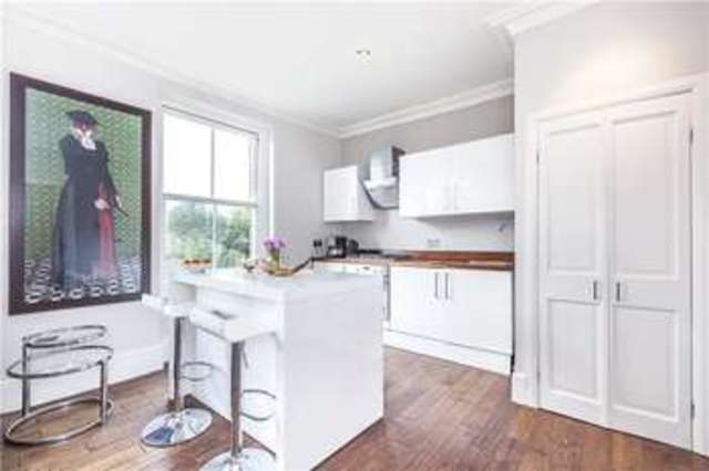  Image of 1 bedroom Flat for sale in Vanbrugh Park London SE3 at London  Blackheath Park, SE3 7JQ