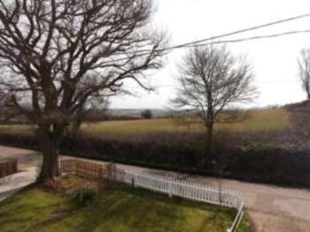  Image of 4 bedroom Semi-Detached house for sale in Hawkesbury Bush Lane Vange Basildon SS16 at Basildon Dry Street, SS16 5JS