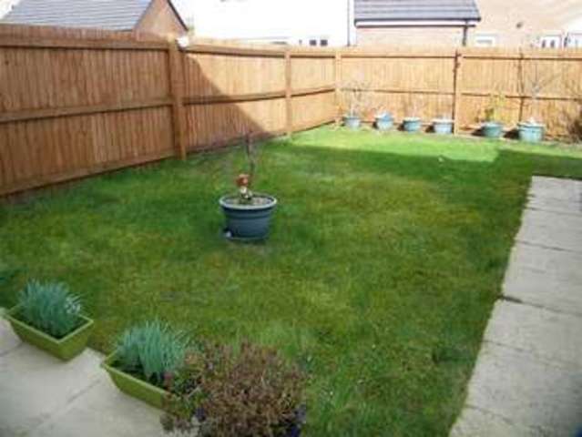  Image of 3 bedroom Property for sale in Pontarddulais Swansea SA4 at Vaughan Crescent Pontarddulais Pontarddulais, SA4 8BA