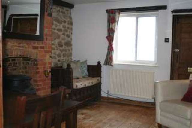  Image of 2 bedroom Property for sale in Vicarage Hill Westerham TN16 at Vicarage Hill Westerham Westerham, TN16 1TJ