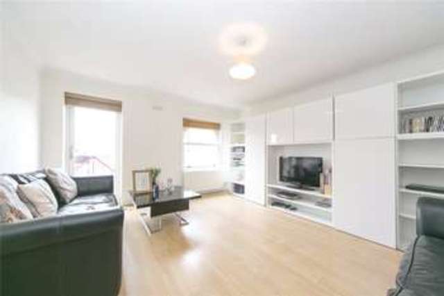  Image of 2 bedroom Flat to rent in Victoria Park Road London E9 at South Hackney London South Hackney, E9 7JJ