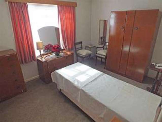  Image of 4 bedroom Property for sale in Victoria Road Trowbridge BA14 at Victoria Road Trowbridge Trowbridge, BA14 7LD