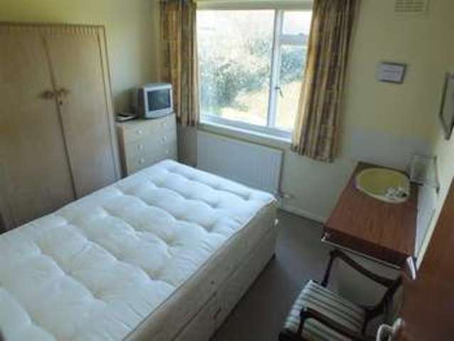  Image of 4 bedroom Property for sale in Victoria Road Trowbridge BA14 at Victoria Road Trowbridge Trowbridge, BA14 7LD