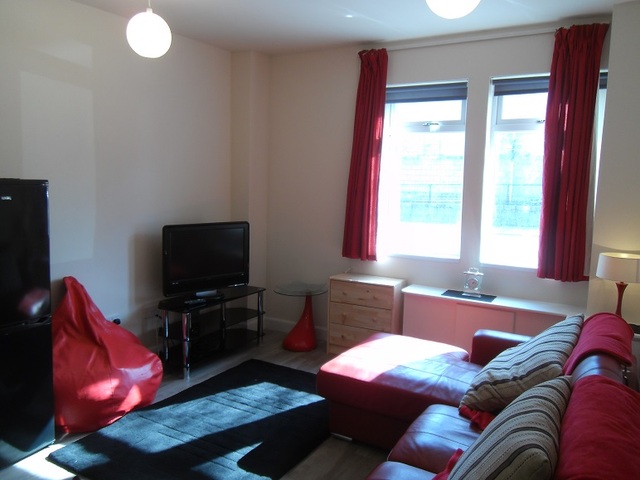  Image of 2 bedroom Flat to rent in Walker Road Aberdeen AB11 at Torry Aberdeen Aberdeen, AB11 8BR
