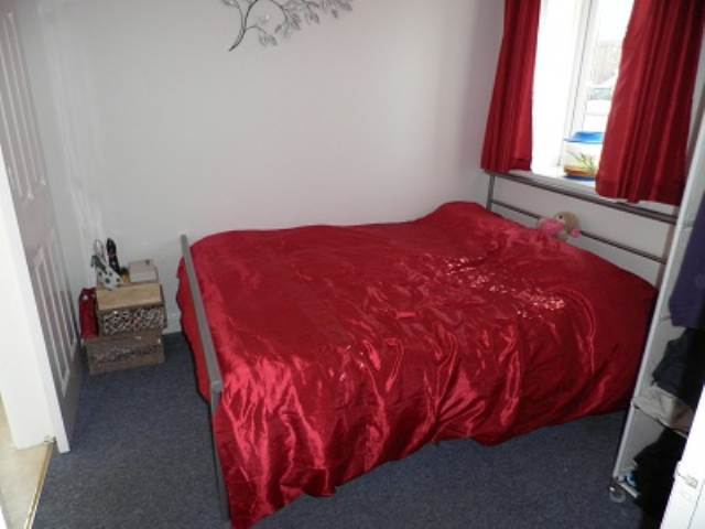  Image of 1 bedroom Flat to rent in Wallbridge Avenue Frome BA11 at Frome Somerset Frome, BA11 1RL