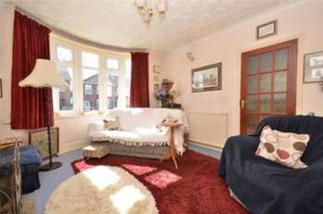  Image of 3 bedroom Terraced house for sale in Wallisdean Avenue Fareham PO14 at Fareham Hampshire Fareham, PO14 1HP