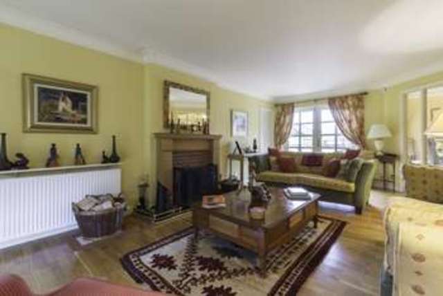  Image of 4 bedroom Bungalow for sale in Kinfauns Holding Kinfauns Perth PH2 at Kinfauns Holding  Perth, PH2 7JY