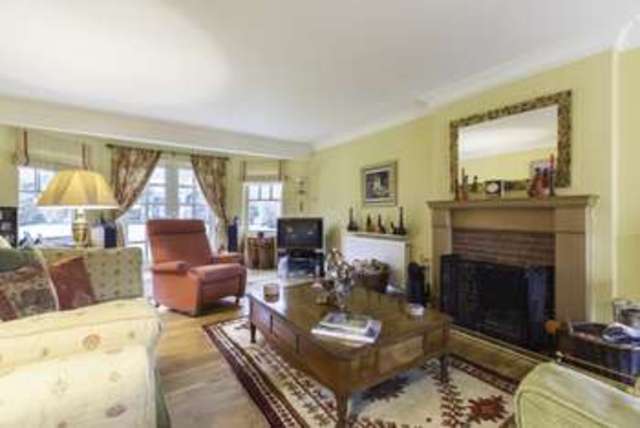  Image of 4 bedroom Bungalow for sale in Kinfauns Holding Kinfauns Perth PH2 at Kinfauns Holding  Perth, PH2 7JY