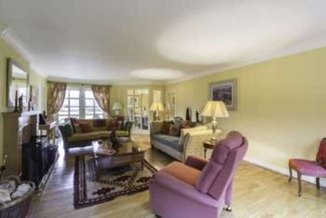  Image of 4 bedroom Bungalow for sale in Kinfauns Holding Kinfauns Perth PH2 at Kinfauns Holding  Perth, PH2 7JY