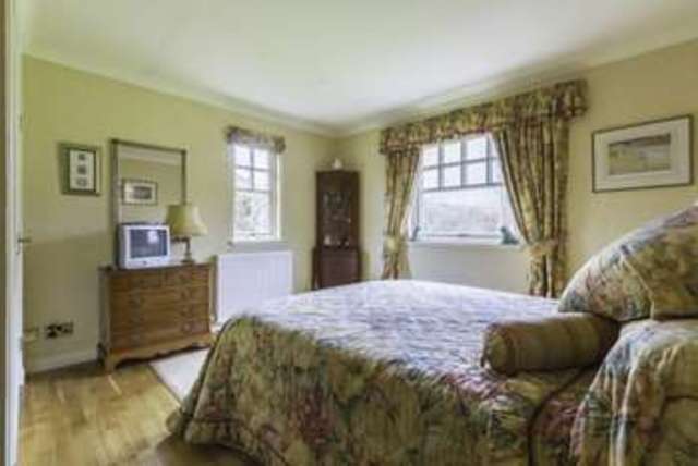  Image of 4 bedroom Bungalow for sale in Kinfauns Holding Kinfauns Perth PH2 at Kinfauns Holding  Perth, PH2 7JY