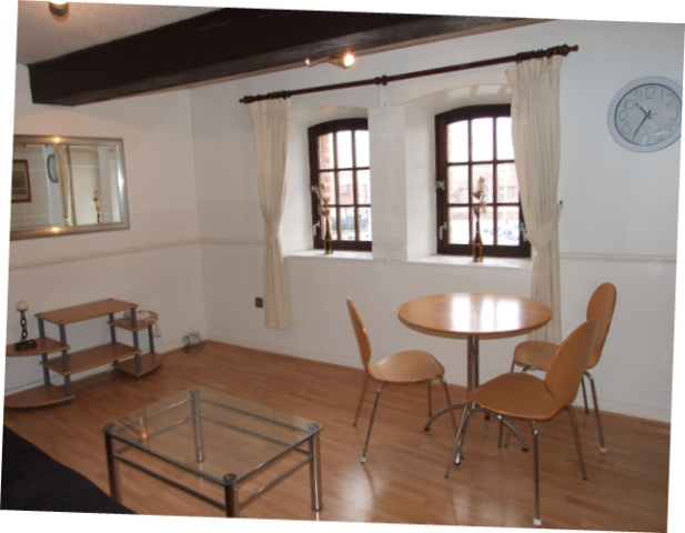  Image of 2 bedroom Apartment to rent in Kingston Street Hull HU1 at Kingston Street  Hull, HU1 2DZ