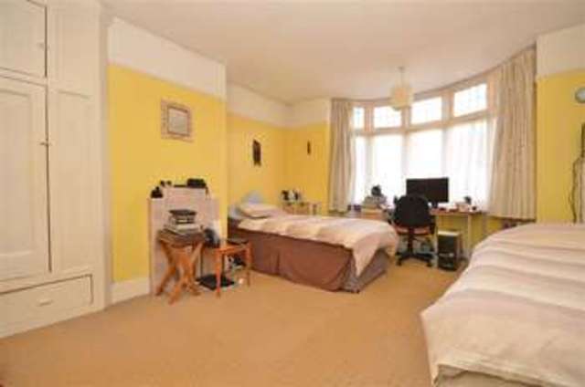  Image of 3 bedroom Semi-Detached house for sale in Warren Avenue Southsea PO4 at Southsea Hampshire Southsea, PO4 8PX