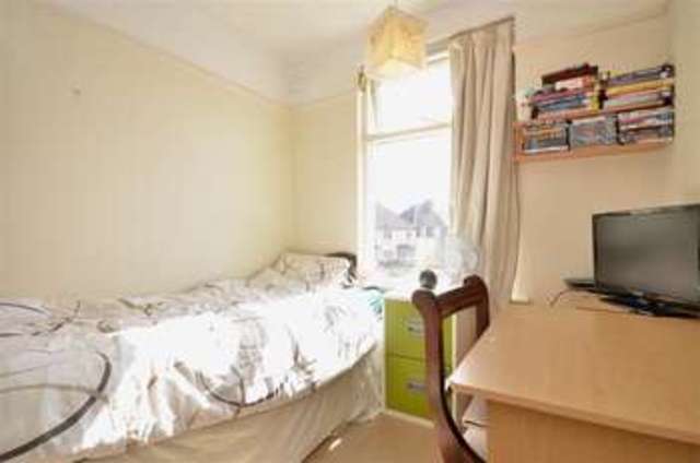  Image of 3 bedroom Semi-Detached house for sale in Warren Avenue Southsea PO4 at Southsea Hampshire Southsea, PO4 8PX