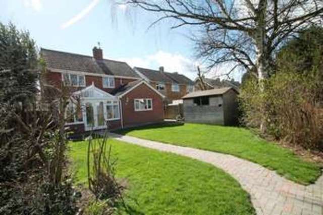 Image of 5 bedroom Property for sale in Warrington Road Paddock Wood Tonbridge TN12 at Warrington Road  Paddock Wood, TN12 6JL